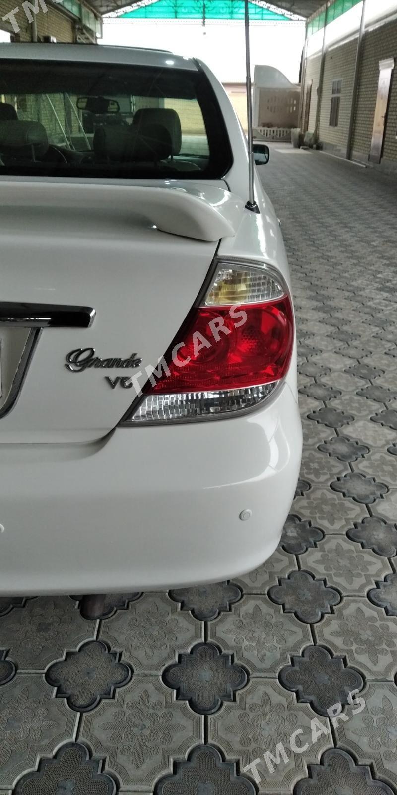 Toyota Camry 2005 - 240 000 TMT - Baýramaly - img 3