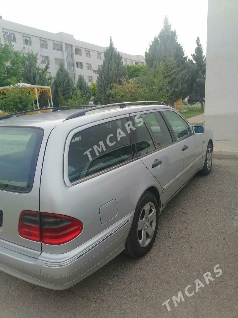 Mercedes-Benz E320 1999 - 79 000 TMT - Aşgabat - img 4