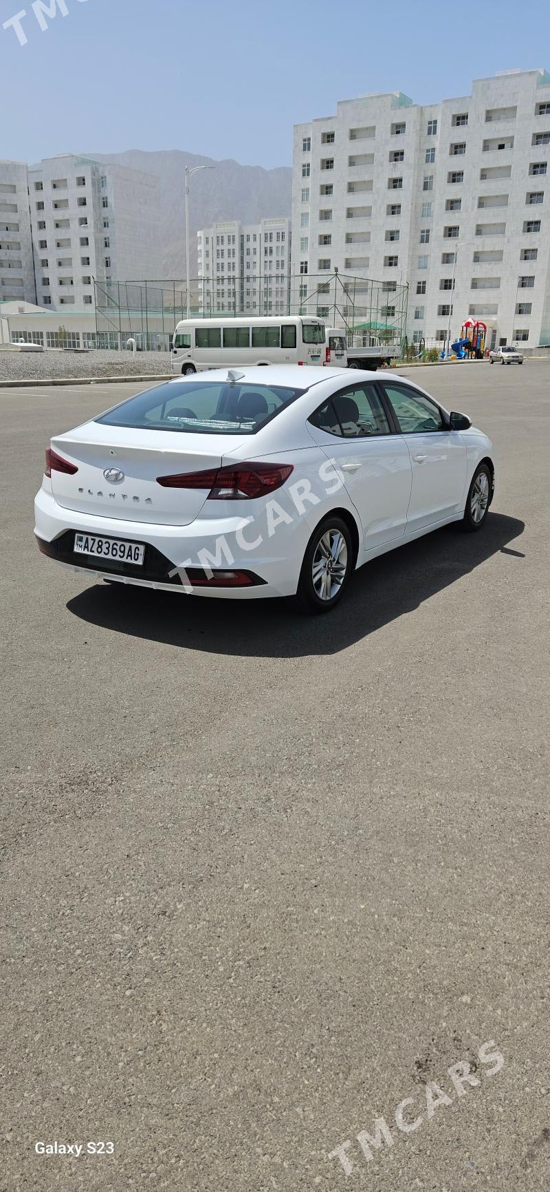 Hyundai Elantra 2019 - 220 000 TMT - Aşgabat - img 7