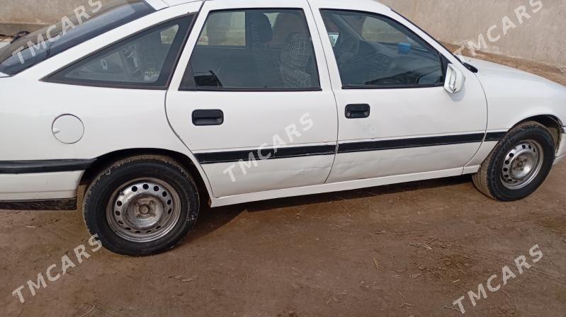 Opel Vectra 1992 - 22 000 TMT - Дашогуз - img 3