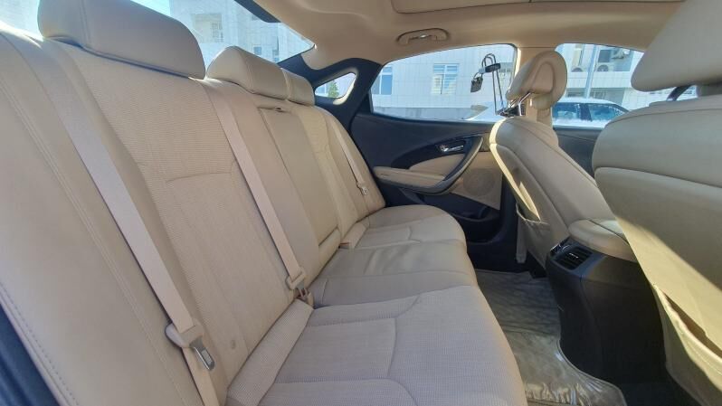 Hyundai Grandeur 2014 - 235 000 TMT - Гуртли - img 6