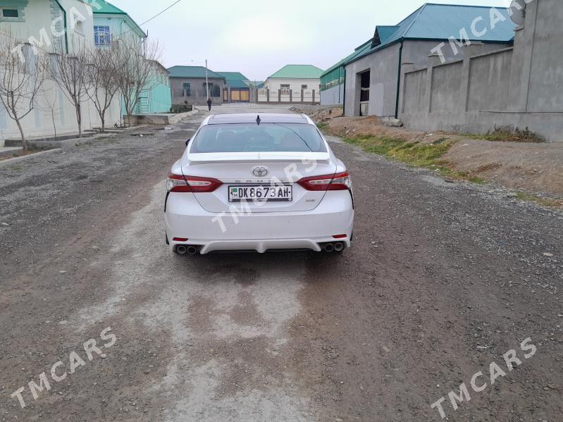 Toyota Camry 2018 - 350 000 TMT - Aşgabat - img 4