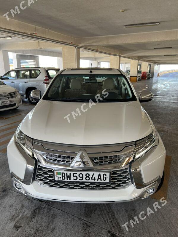 Mitsubishi Montero Sport 2019 - 340 000 TMT - Aşgabat - img 3