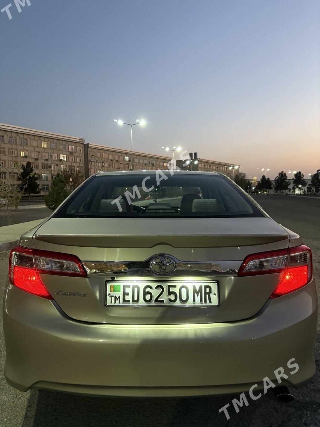 Toyota Camry 2013 - 180 000 TMT - Мары - img 4