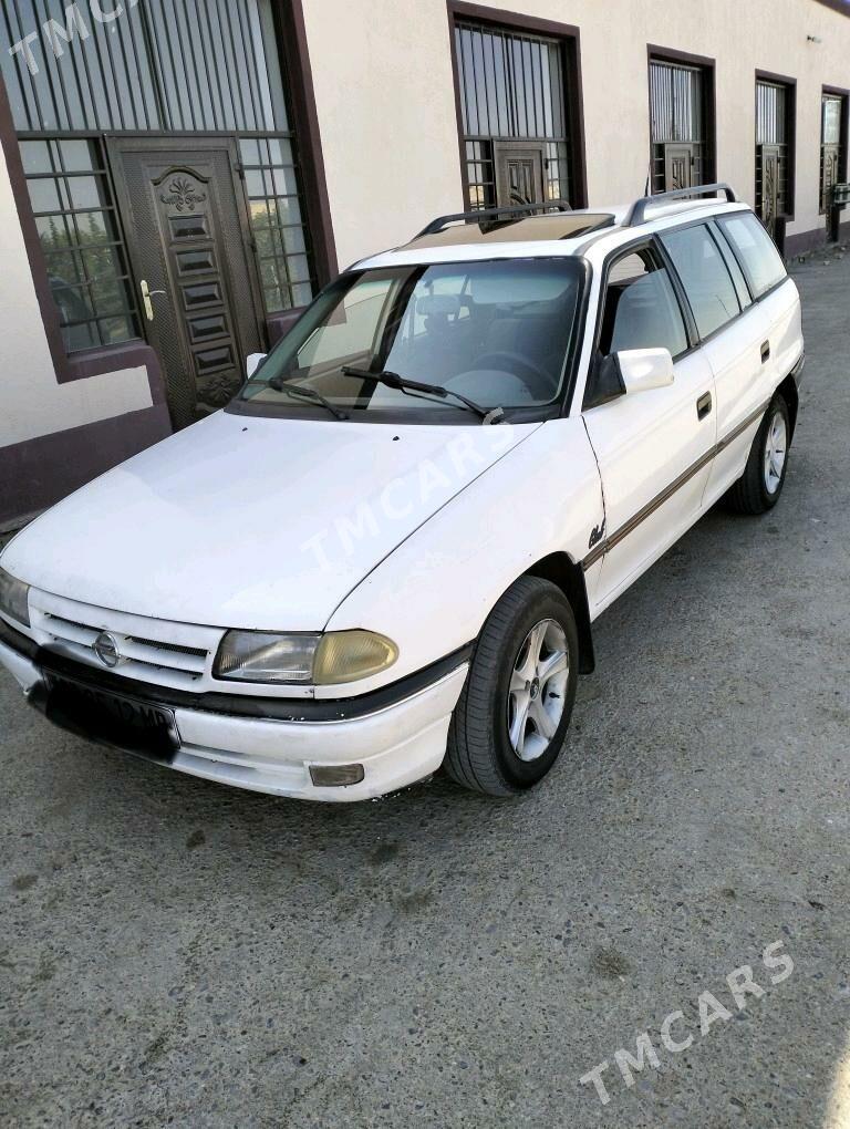 Opel Astra 1993 - 35 000 TMT - Мары - img 4