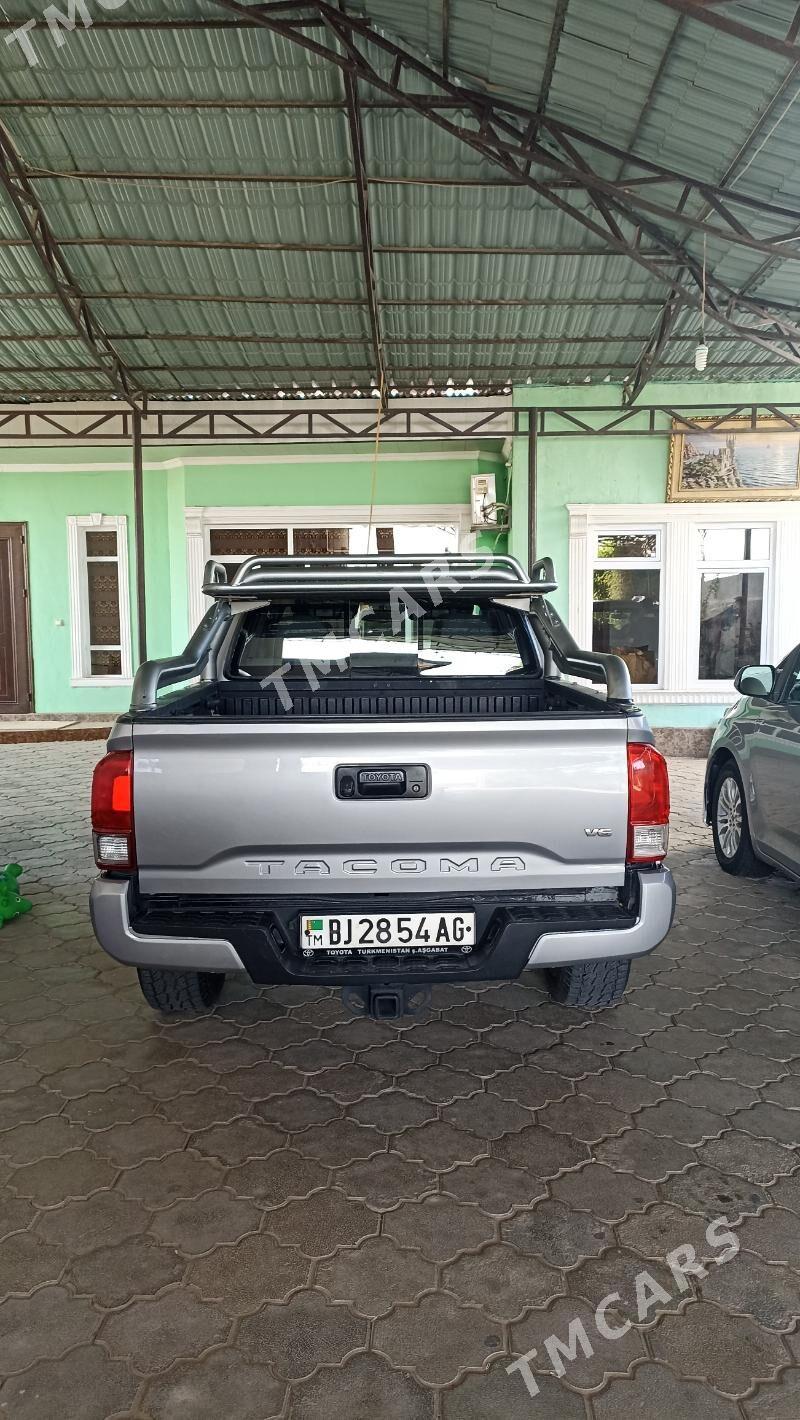 Toyota Tacoma 2016 - 340 000 TMT - Çoganly - img 5