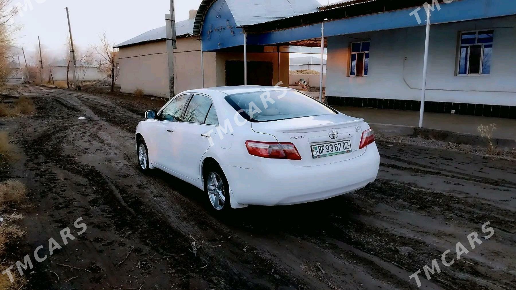 Toyota Camry 2009 - 120 000 TMT - Gubadag - img 4