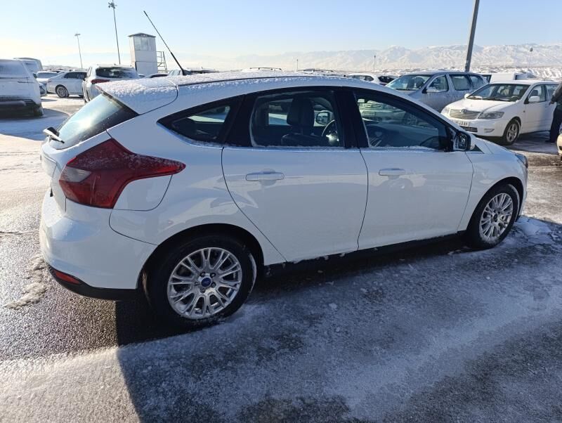 Ford Focus 2014 - 130 000 TMT - Бахарден - img 3