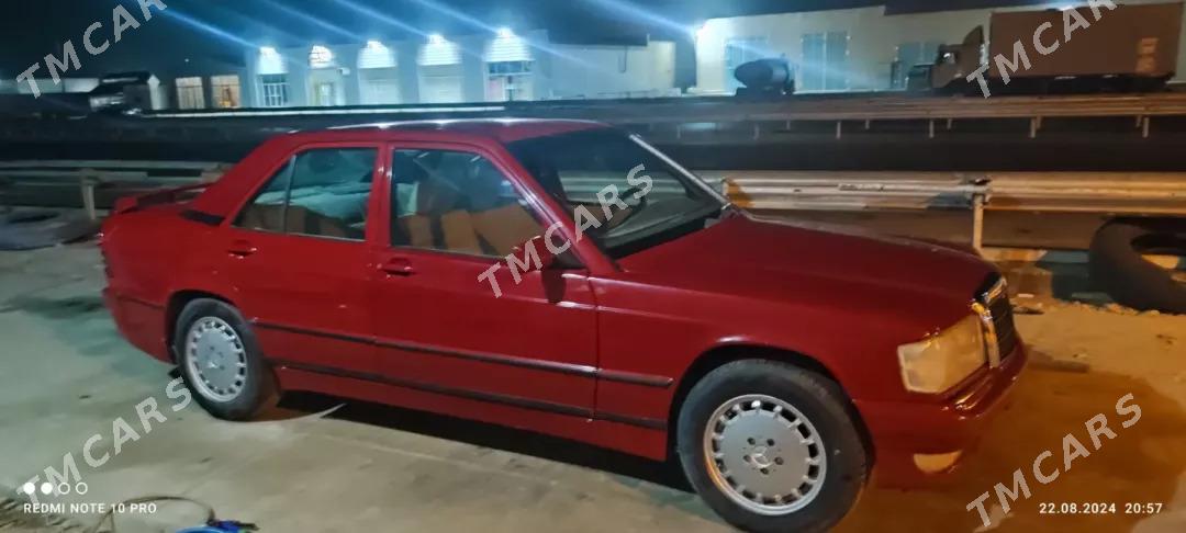 Mercedes-Benz 190E 1990 - 28 000 TMT - Мары - img 2