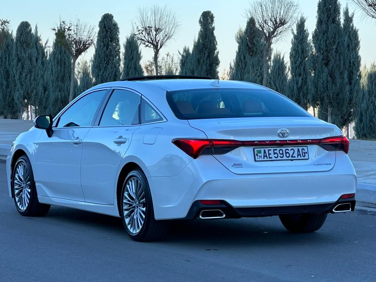 Toyota Avalon 2019 - 560 000 TMT - Ашхабад - img 4