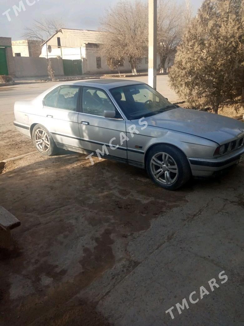 BMW 535 1992 - 35 000 TMT - Акдепе - img 2