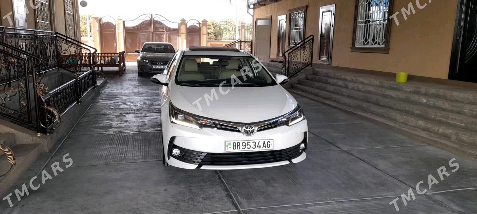 Toyota Corolla 2017 - 360 000 TMT - Gökdepe - img 2