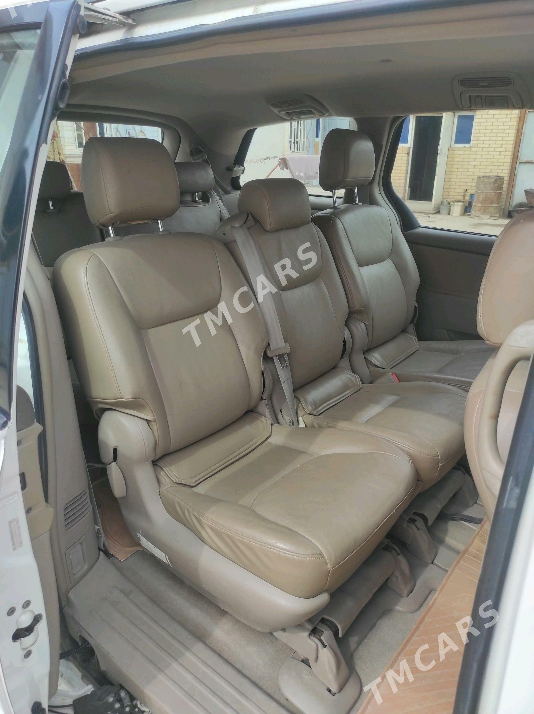 Toyota Sienna 2004 - 180 000 TMT - Wekilbazar - img 8