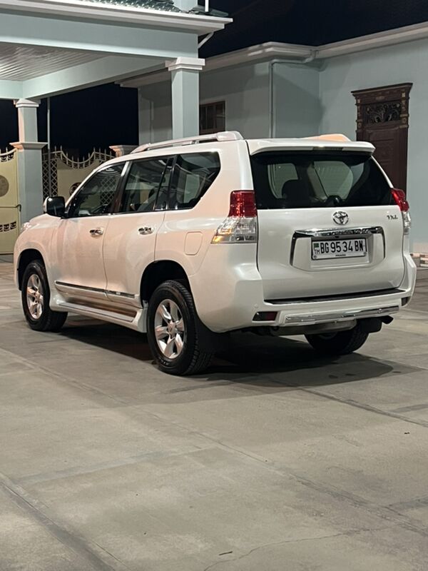 Toyota Land Cruiser Prado 2013 - 460 000 TMT - Balkanabat - img 3