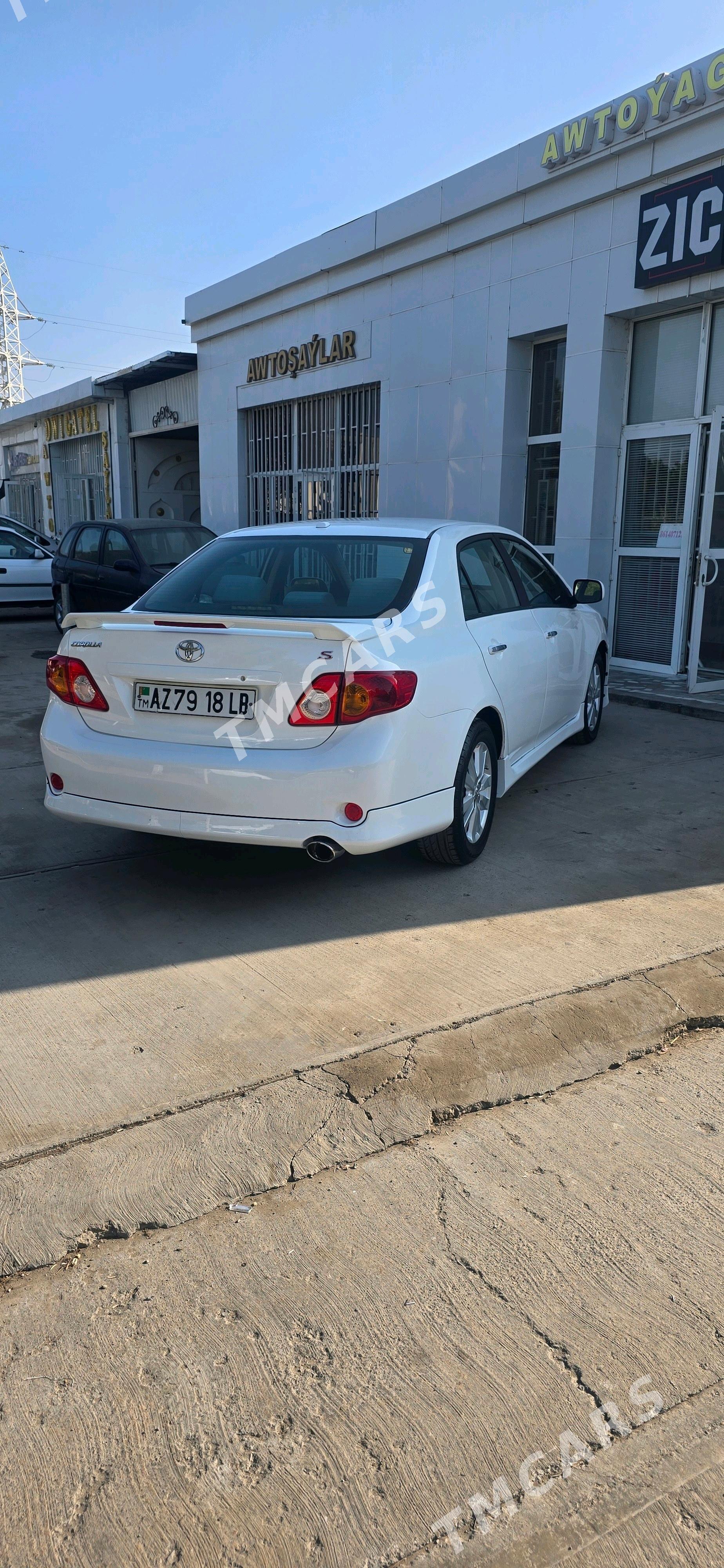 Toyota Corolla 2010 - 135 000 TMT - Туркменабат - img 9