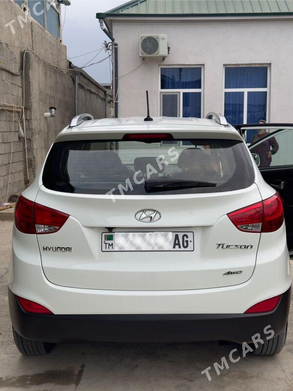 Hyundai Tucson 2011 - 175 000 TMT - Aşgabat - img 2