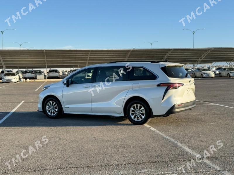 Toyota Sienna 2021 - 605 000 TMT - Ашхабад - img 3