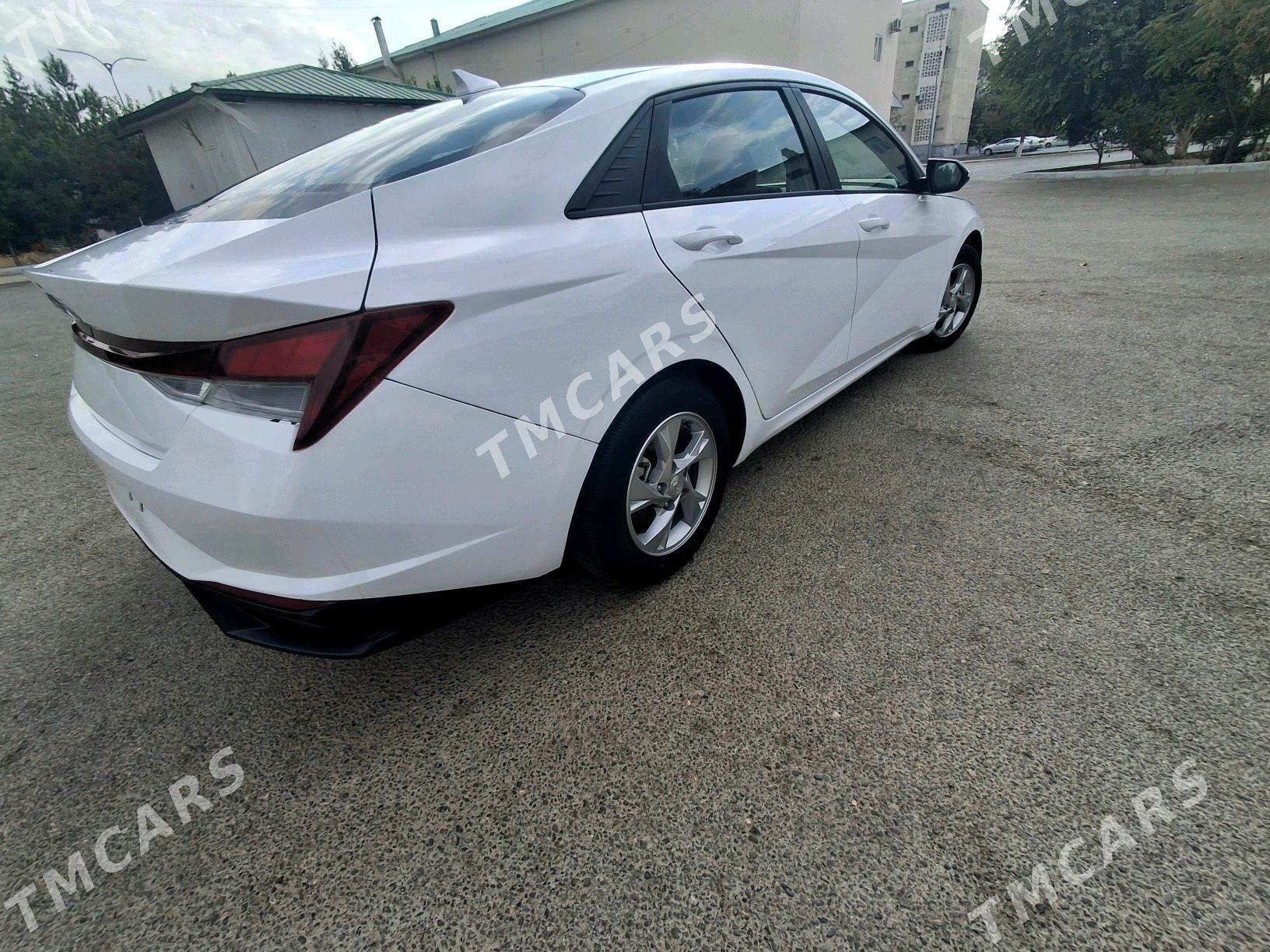 Hyundai Elantra 2021 - 220 000 TMT - Ашхабад - img 4