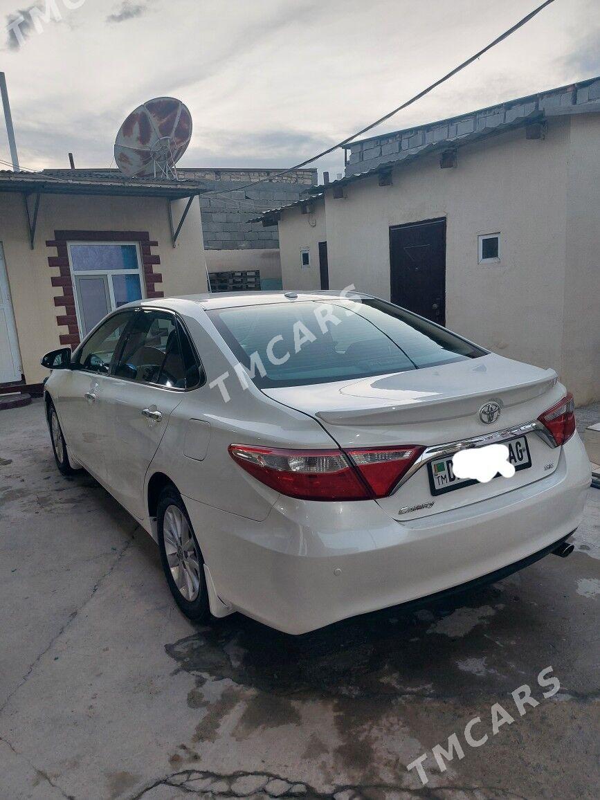 Toyota Camry 2016 - 220 000 TMT - Бузмеин - img 3