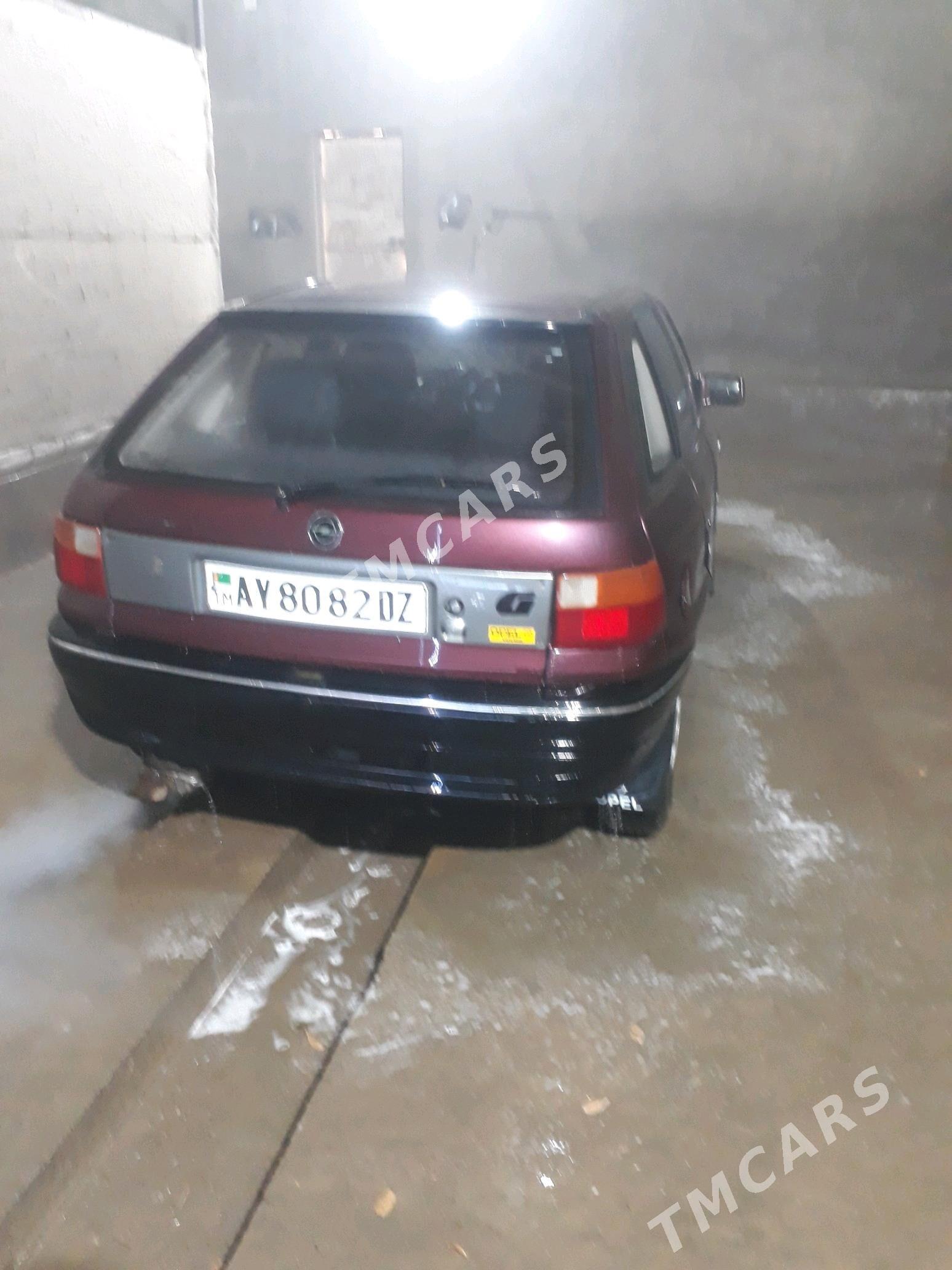 Opel Astra 1993 - 40 000 TMT - Gurbansoltan Eje - img 6