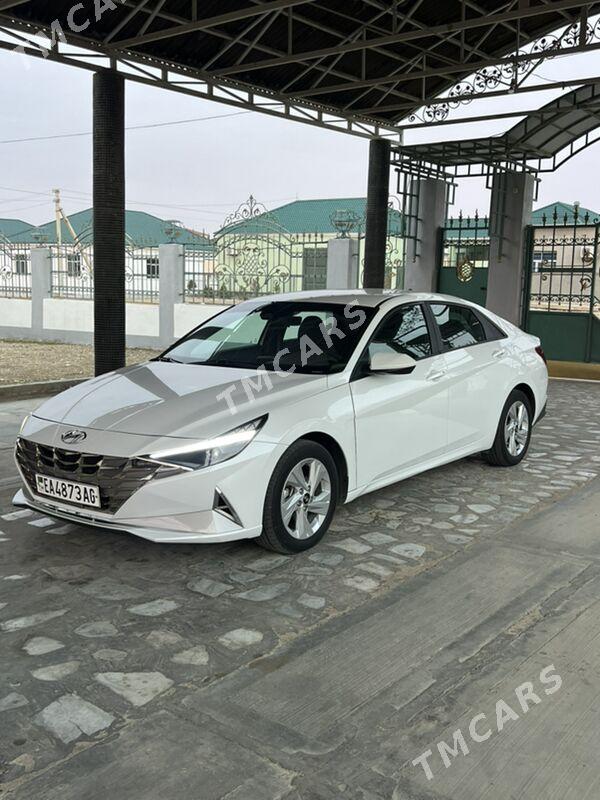 Hyundai Elantra 2021 - 230 000 TMT - Aşgabat - img 5