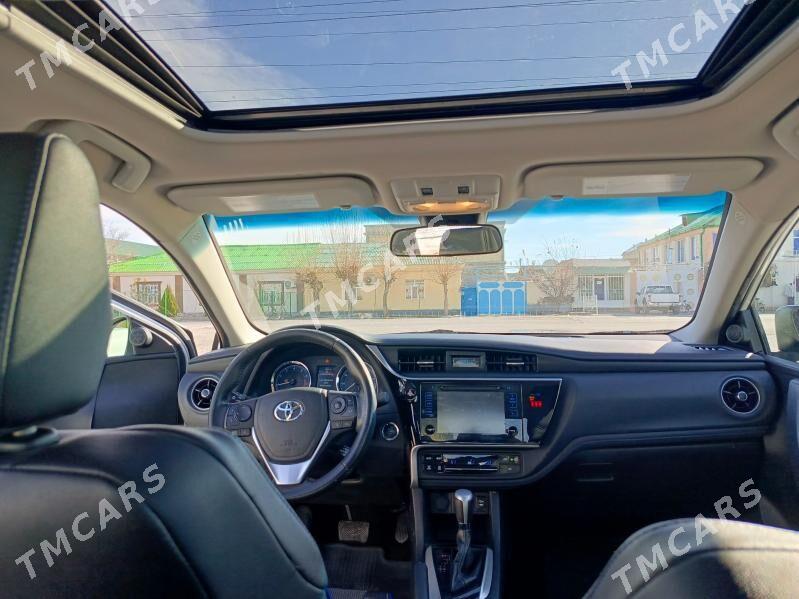 Toyota Corolla 2019 - 235 000 TMT - Aşgabat - img 8