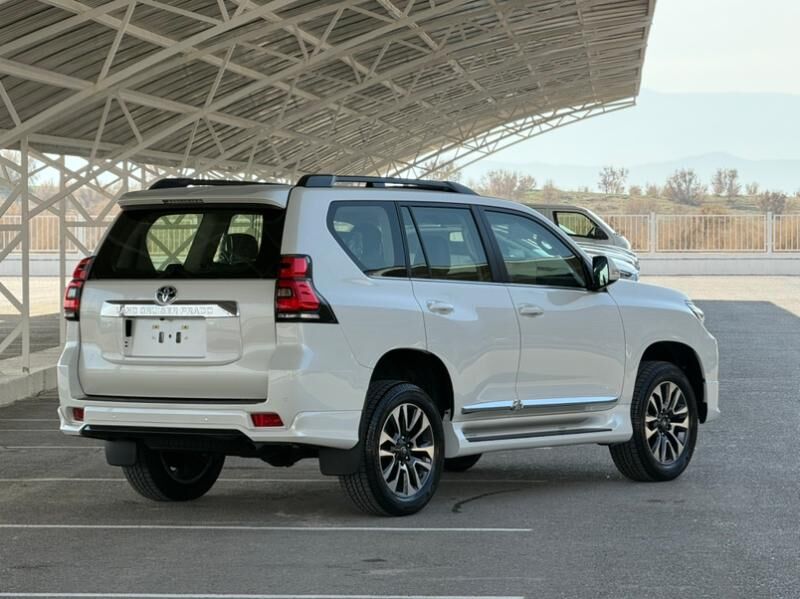 Toyota Land Cruiser Prado 2023 - 1 098 000 TMT - Ашхабад - img 8