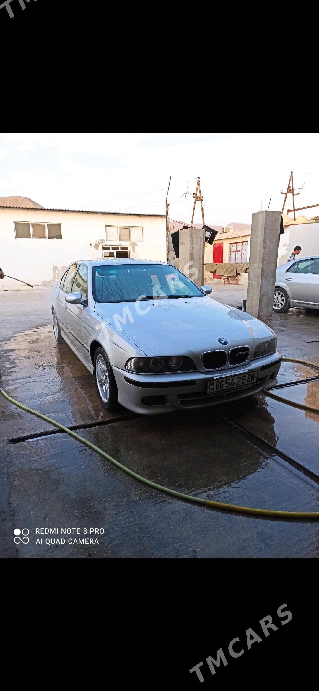 BMW E39 2001 - 130 000 TMT - Хазар - img 3