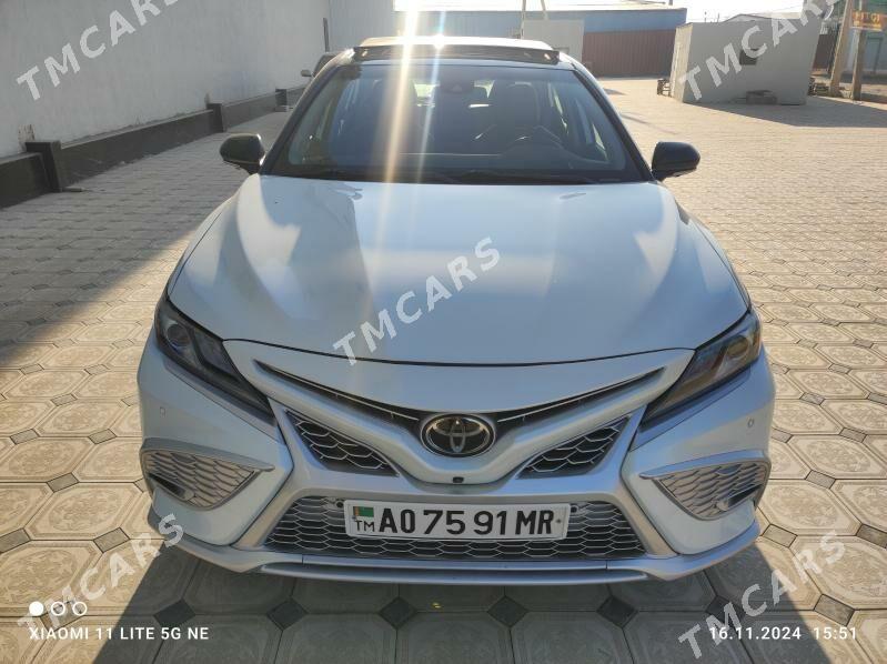 Toyota Camry 2020 - 390 000 TMT - Мары - img 3