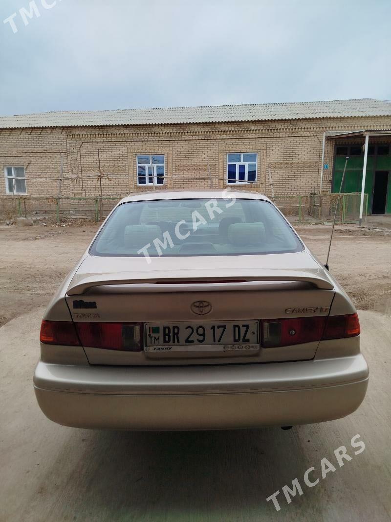 Toyota Camry 2000 - 127 000 TMT - Болдумсаз - img 10