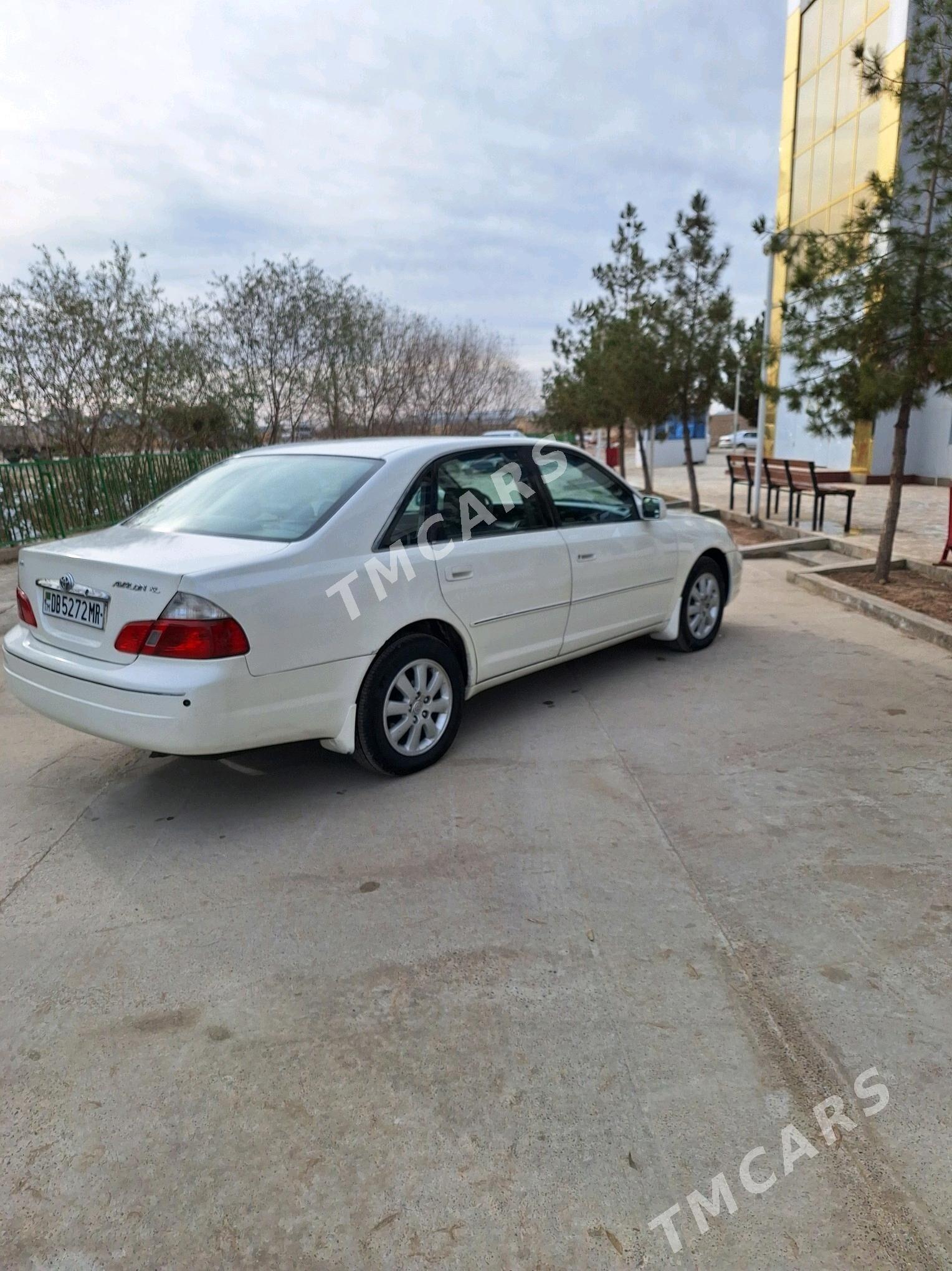 Toyota Avalon 2001 - 150 000 TMT - Мары - img 2