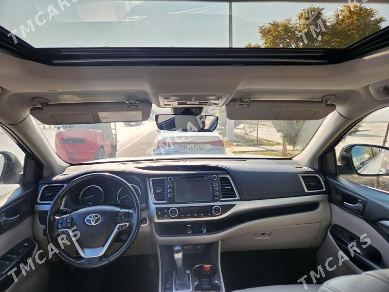 Toyota Highlander 2019 - 555 000 TMT - Gurtly - img 3