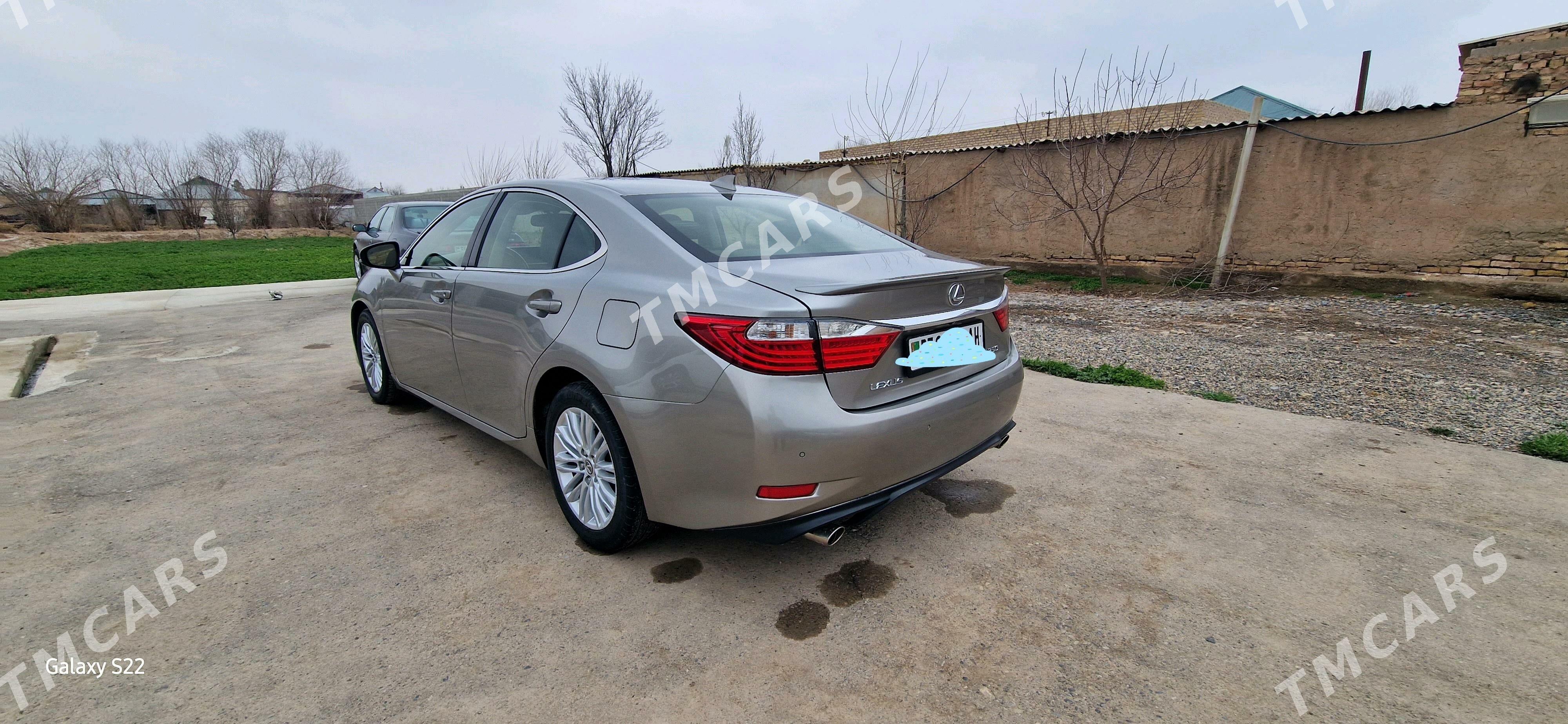 Lexus ES 350 2015 - 330 000 TMT - Теджен - img 3