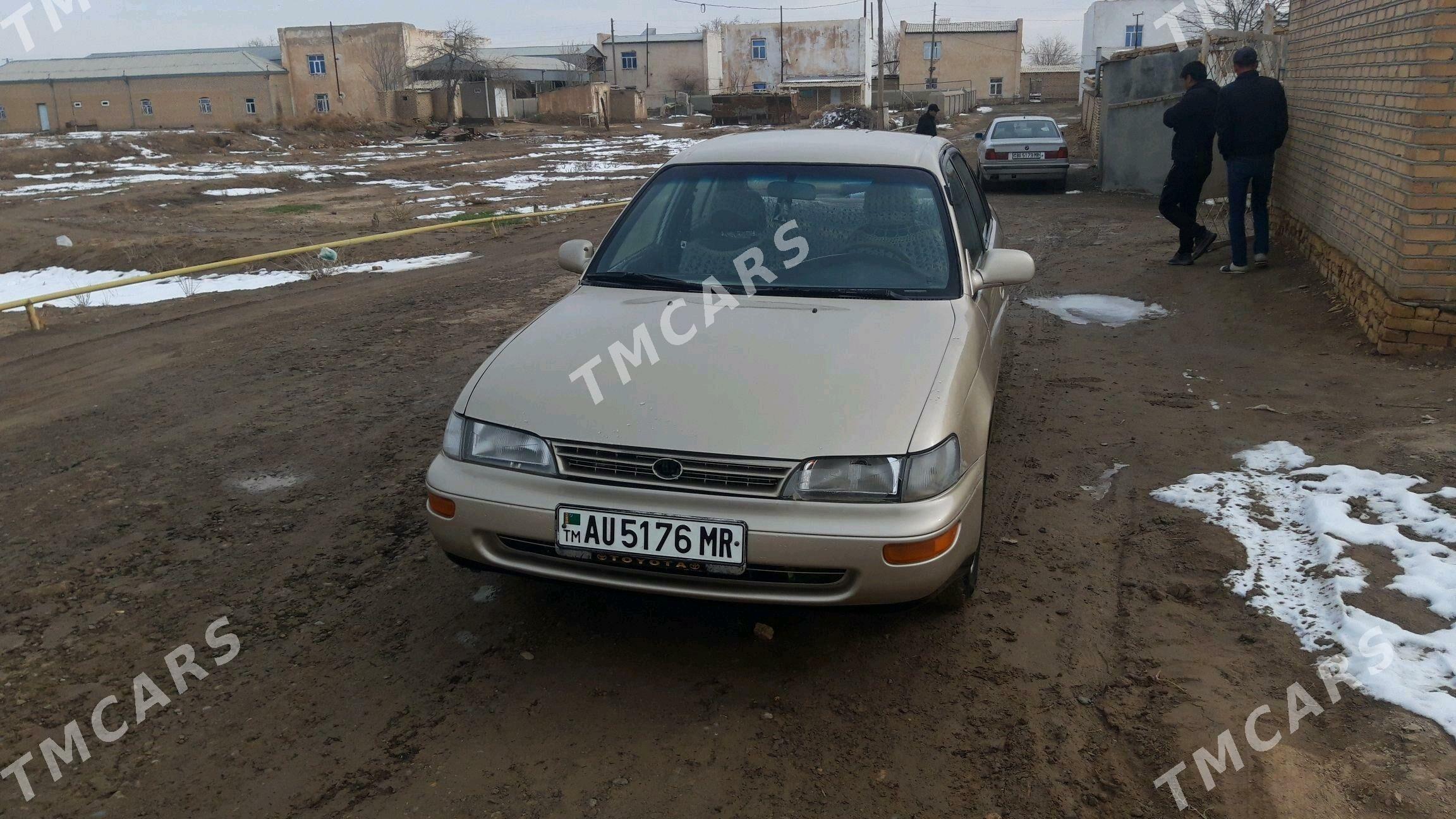 Toyota Corolla 1994 - 50 000 TMT - Ёлётен - img 3