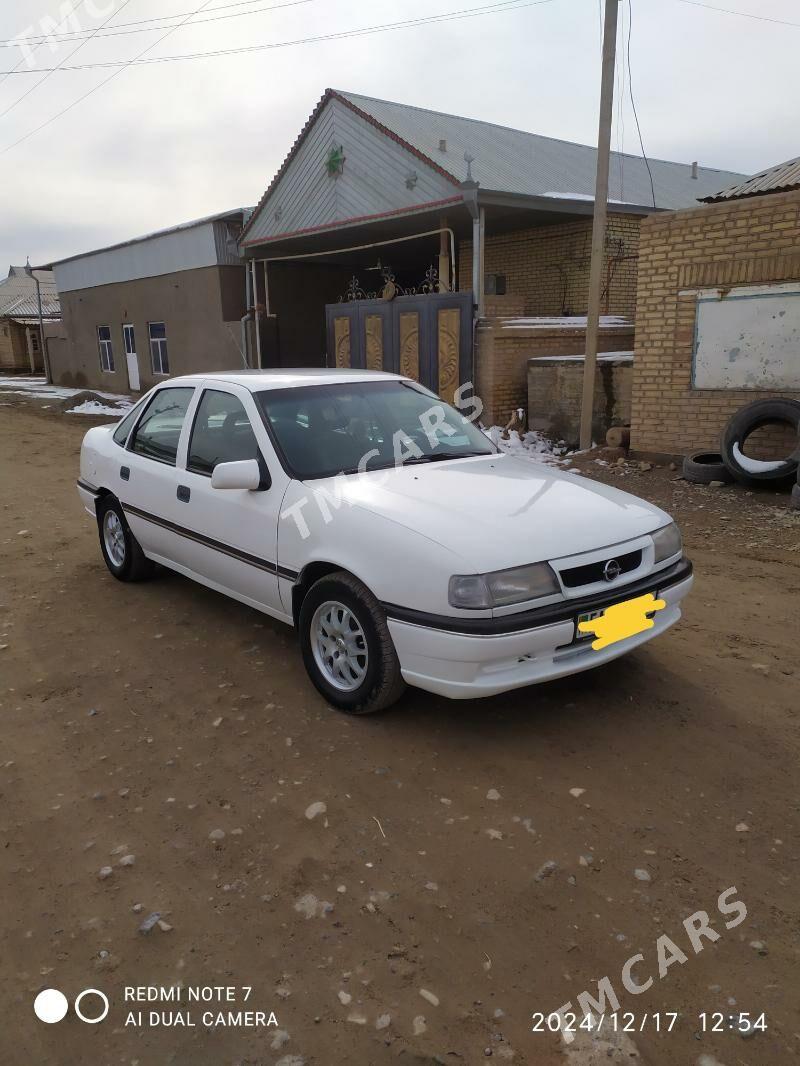 Opel Vectra 1993 - 30 000 TMT - Mary - img 3