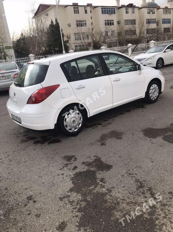 Nissan Versa 2009 - 117 000 TMT - 1 мкр - img 3