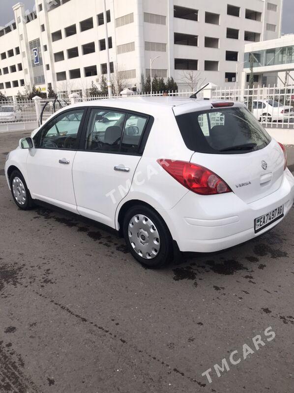 Nissan Versa 2009 - 117 000 TMT - 1 мкр - img 2