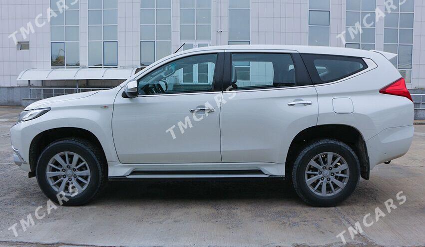 Mitsubishi Montero Sport 2019 - 385 000 TMT - Aşgabat - img 6