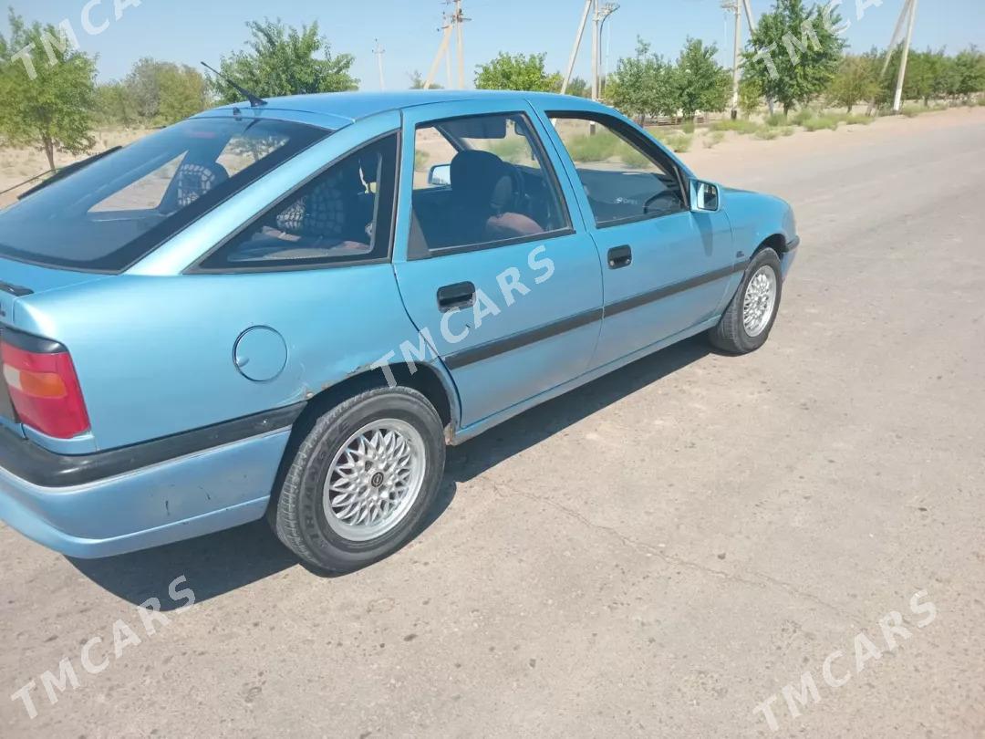 Opel Vectra 1994 - 25 000 TMT - Дашогуз - img 4