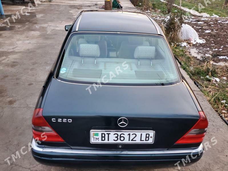 Mercedes-Benz C-Class 1994 - 48 000 TMT - Туркменабат - img 6