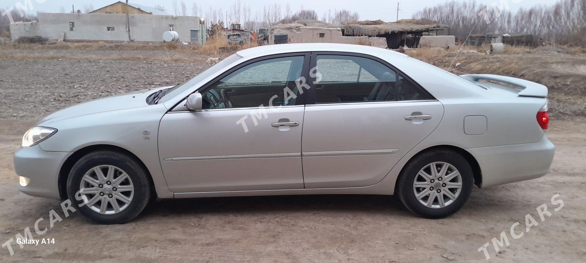 Toyota Camry 2005 - 180 000 TMT - Köneürgenç - img 4