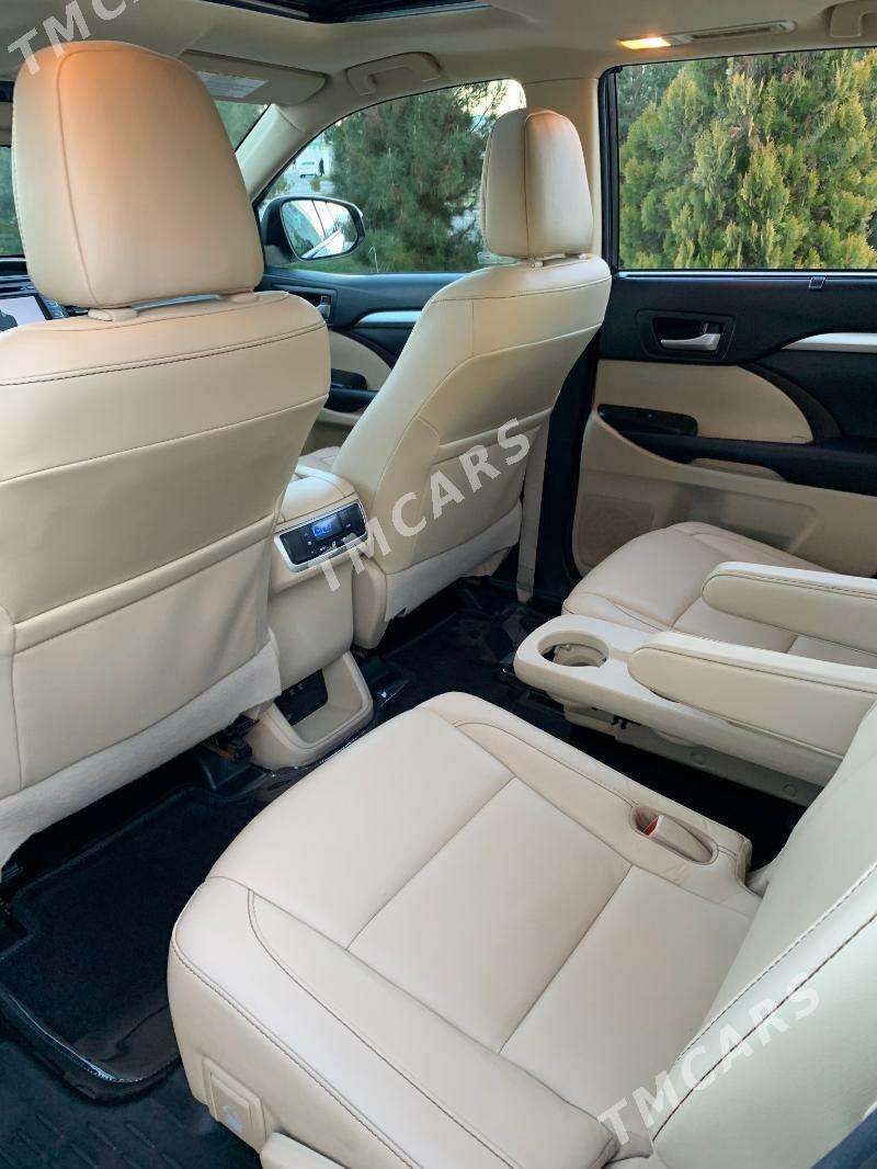 Toyota Highlander 2018 - 510 000 TMT - Aşgabat - img 8