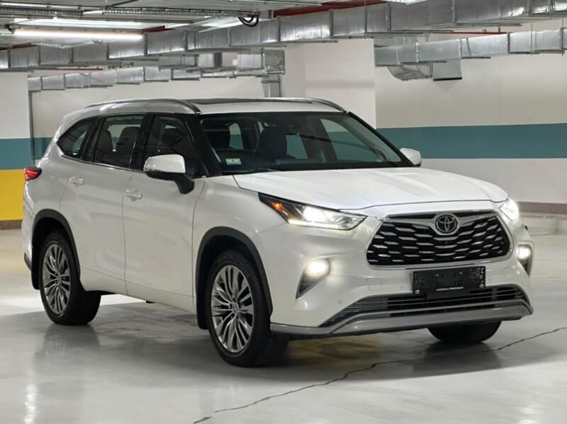 Toyota Highlander 2021 - 756 000 TMT - Ашхабад - img 2