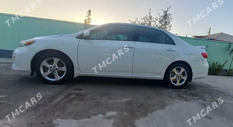 Toyota Corolla 2012 - 145 000 TMT - Ак-Бугдайский этрап - img 2