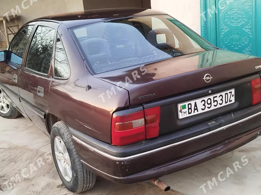 Opel Vectra 1994 - 32 000 TMT - Шабатский этрап - img 3