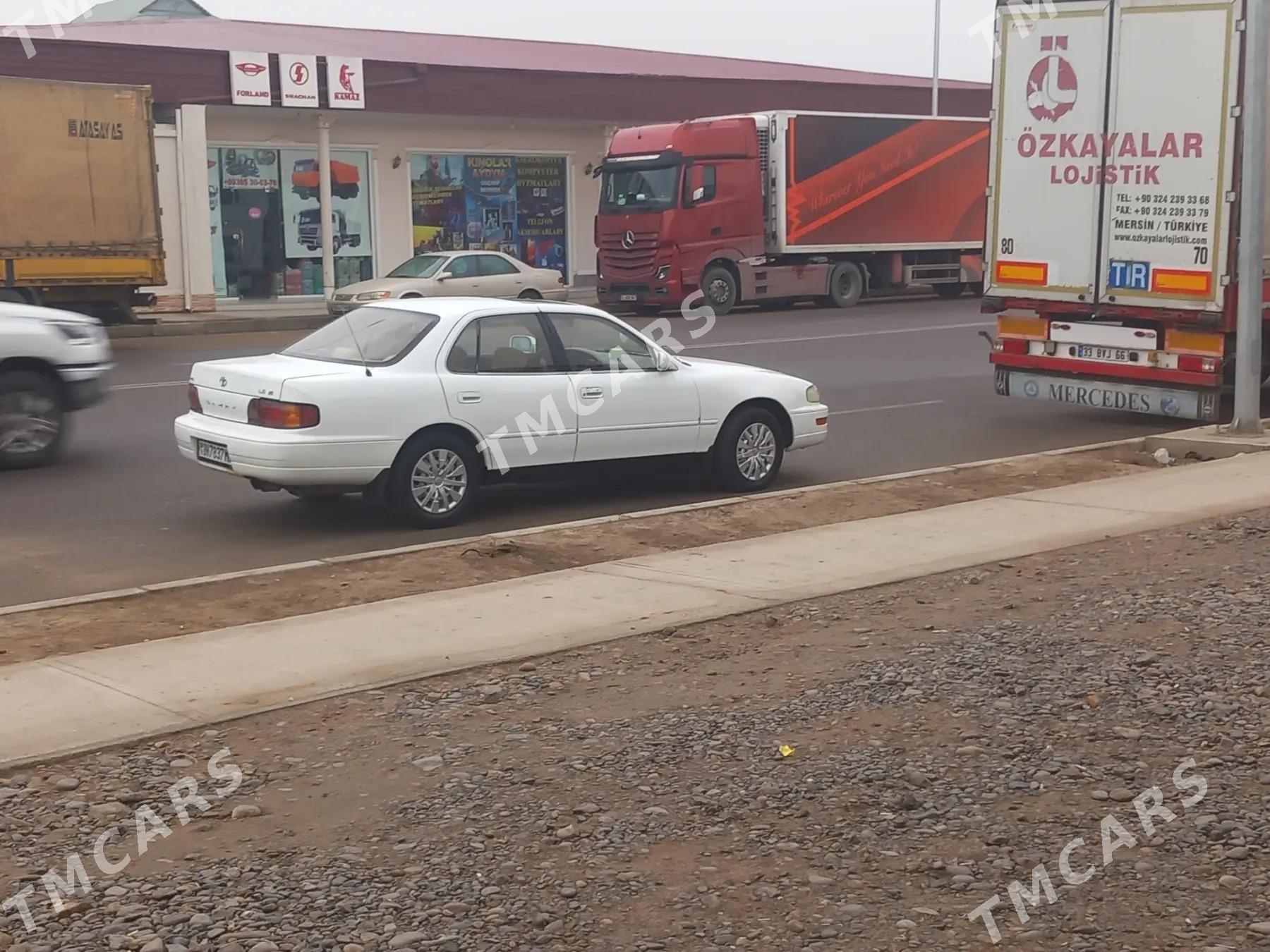 Toyota Camry 1994 - 78 000 TMT - Байрамали - img 2