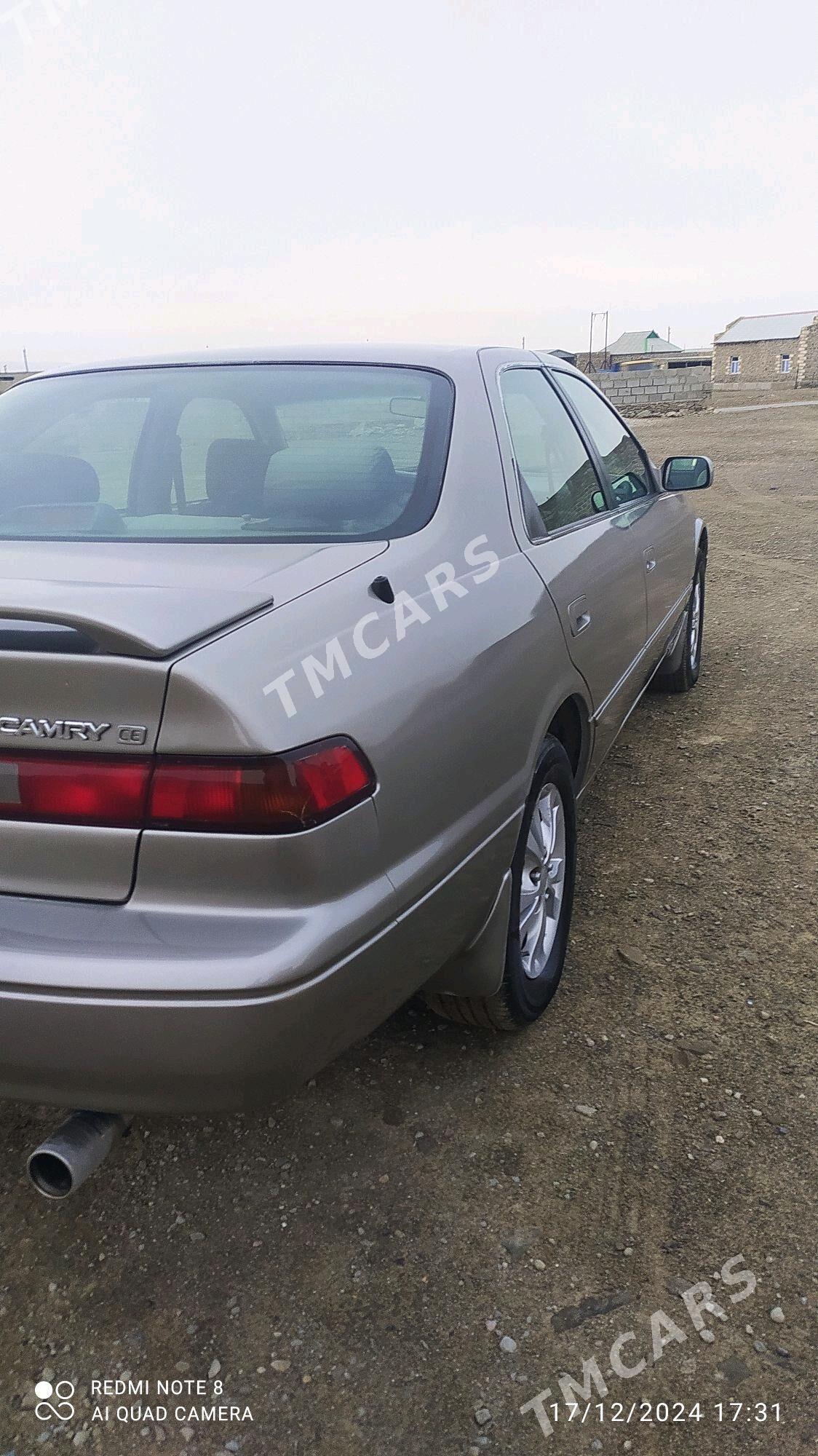 Toyota Camry 1998 - 110 000 TMT - Bereket - img 2