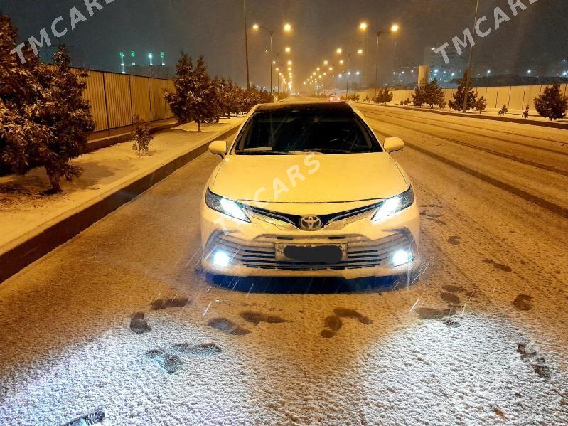 Toyota Camry 2018 - 278 000 TMT - Aşgabat - img 3