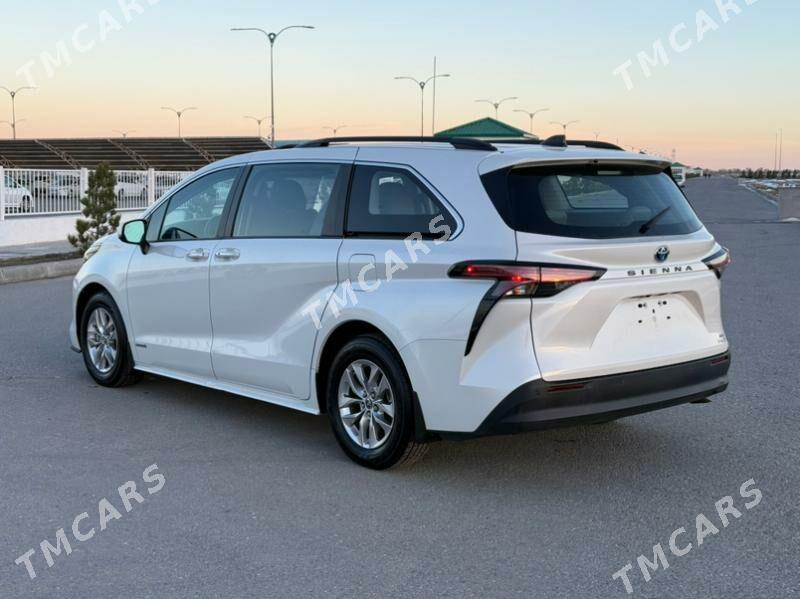 Toyota Sienna 2021 - 610 000 TMT - Aşgabat - img 2