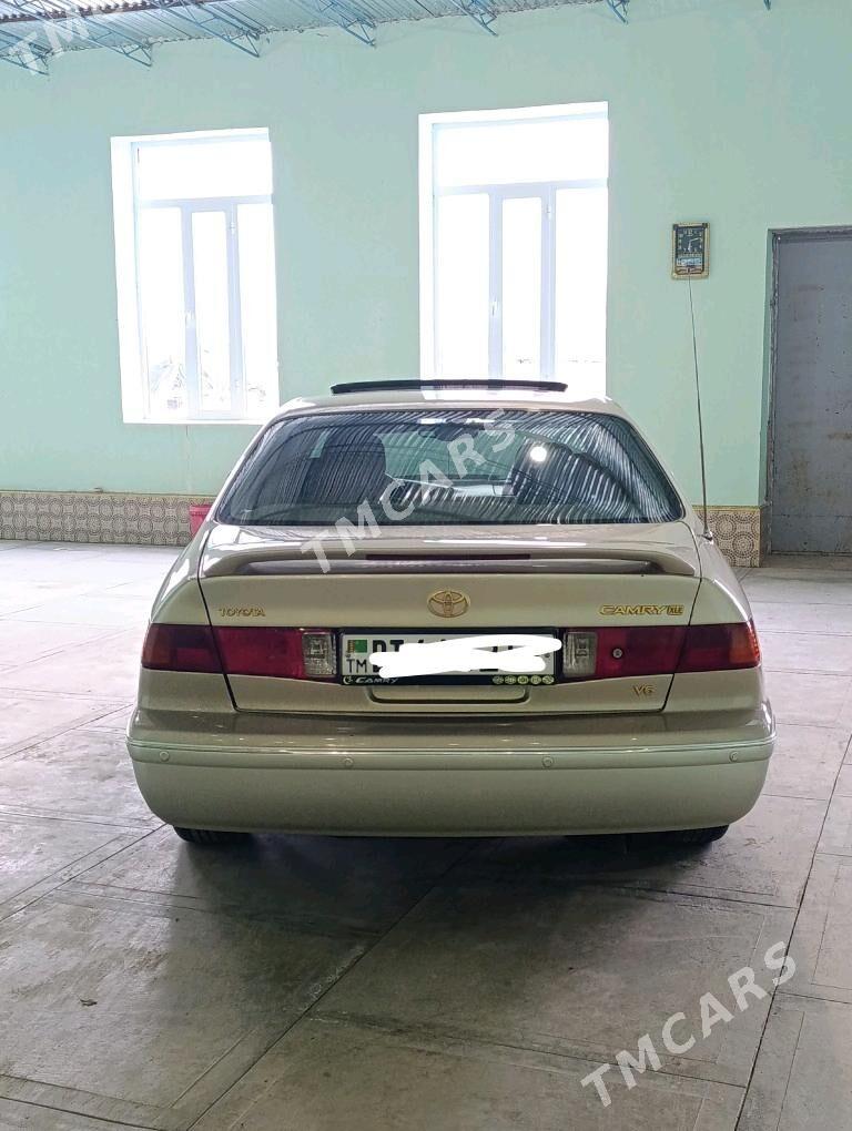 Toyota Camry 2000 - 150 000 TMT - Туркменабат - img 3